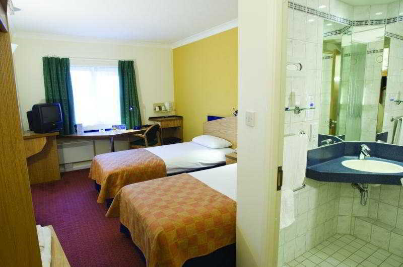 Holiday Inn Express London Chingford By Ihg Waltham Forest Bilik gambar