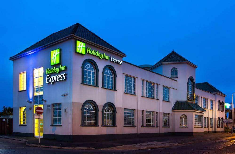 Holiday Inn Express London Chingford By Ihg Waltham Forest Luaran gambar